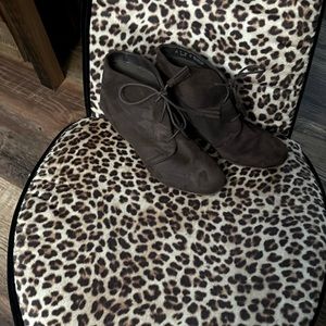 Dr. Scholls Foam Technology booties